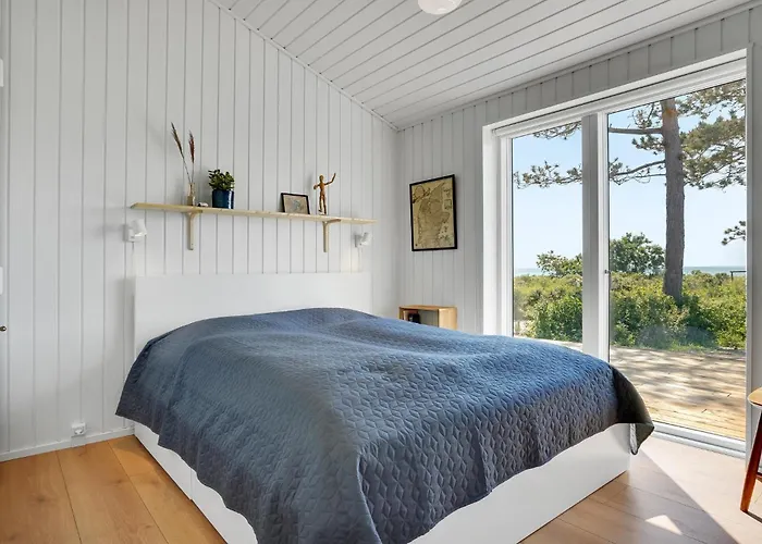 Cozy In With House Sea View